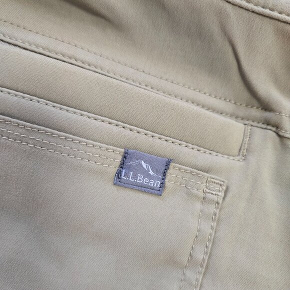 L.L. Bean Shorts size 40 - Picture 3 of 3